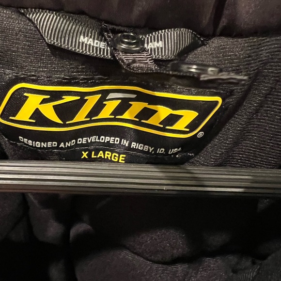 Like new KLIM insulated Snowmobile jacket - Picture 6 of 6